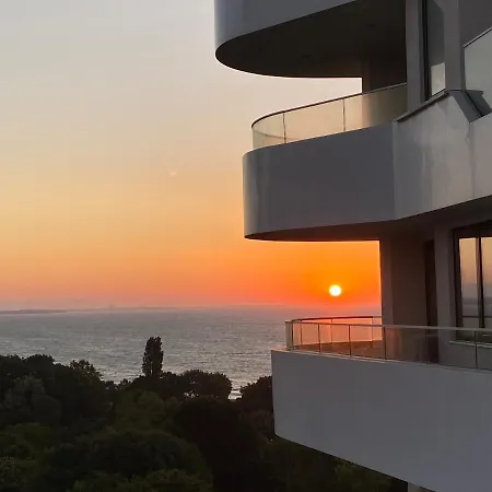 Flora Panorama ***** Luxury 아파트