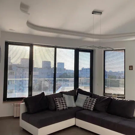 Flora Panorama ***** Luxury 아파트 부르가스